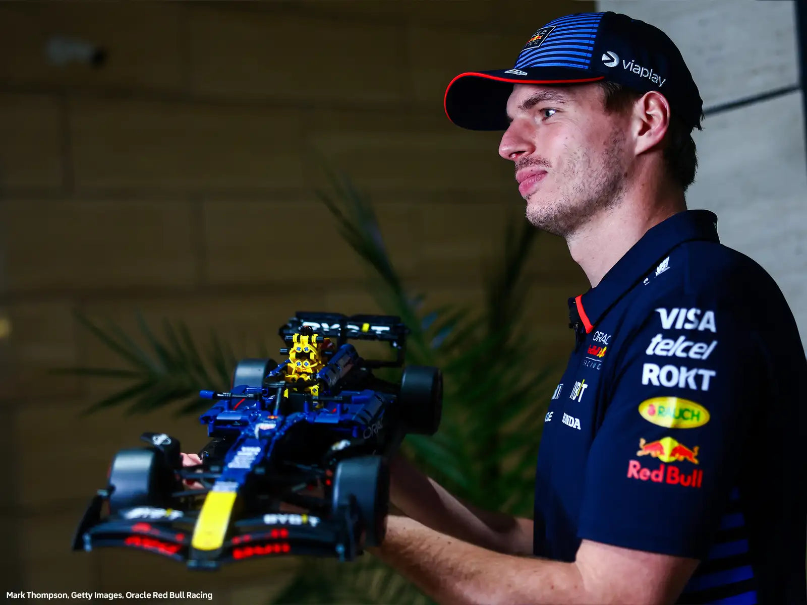 Oracle Red Bull Racing RB20 F1-Wagen
